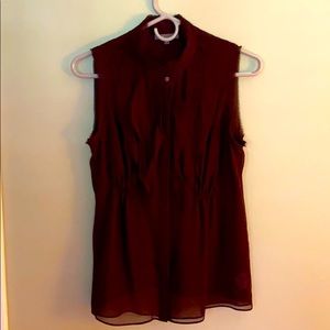 Vince burgundy silk button front pleated blouse